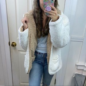 🆕Reversible SUPER SOFT Sherpa Teddy🧸 jacket